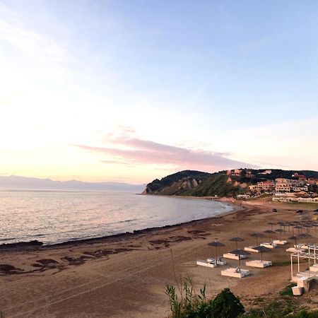 Hotel Olga Agios Stefanos Avliotes  Buitenkant foto