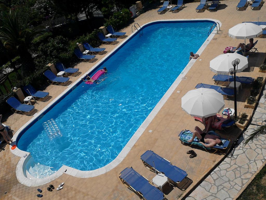 Hotel Olga Agios Stefanos Avliotes  Buitenkant foto
