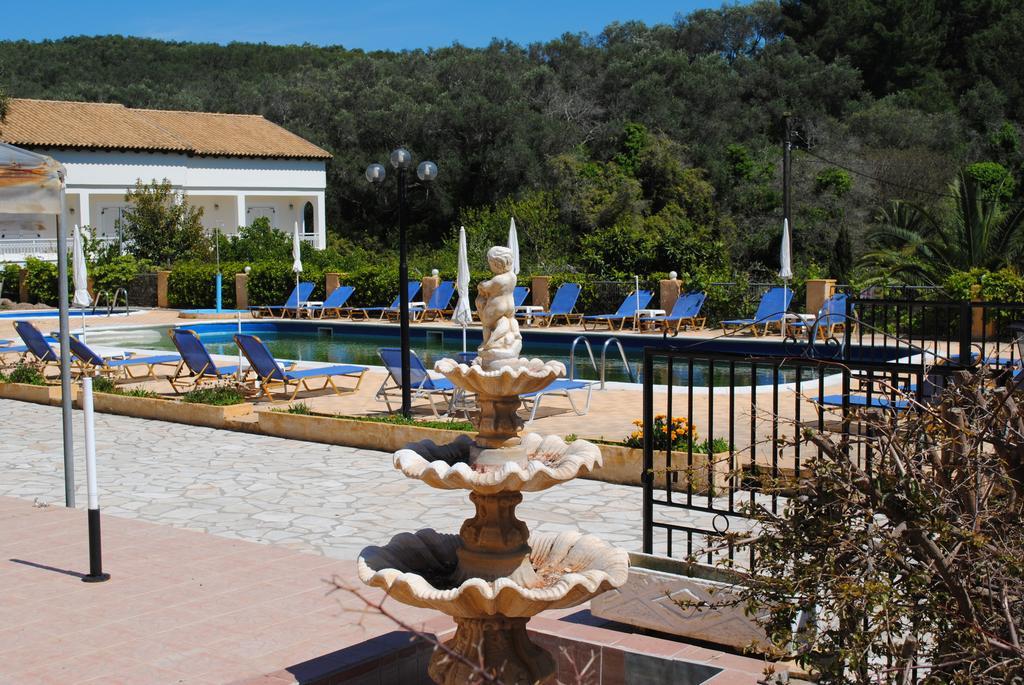 Hotel Olga Agios Stefanos Avliotes  Buitenkant foto