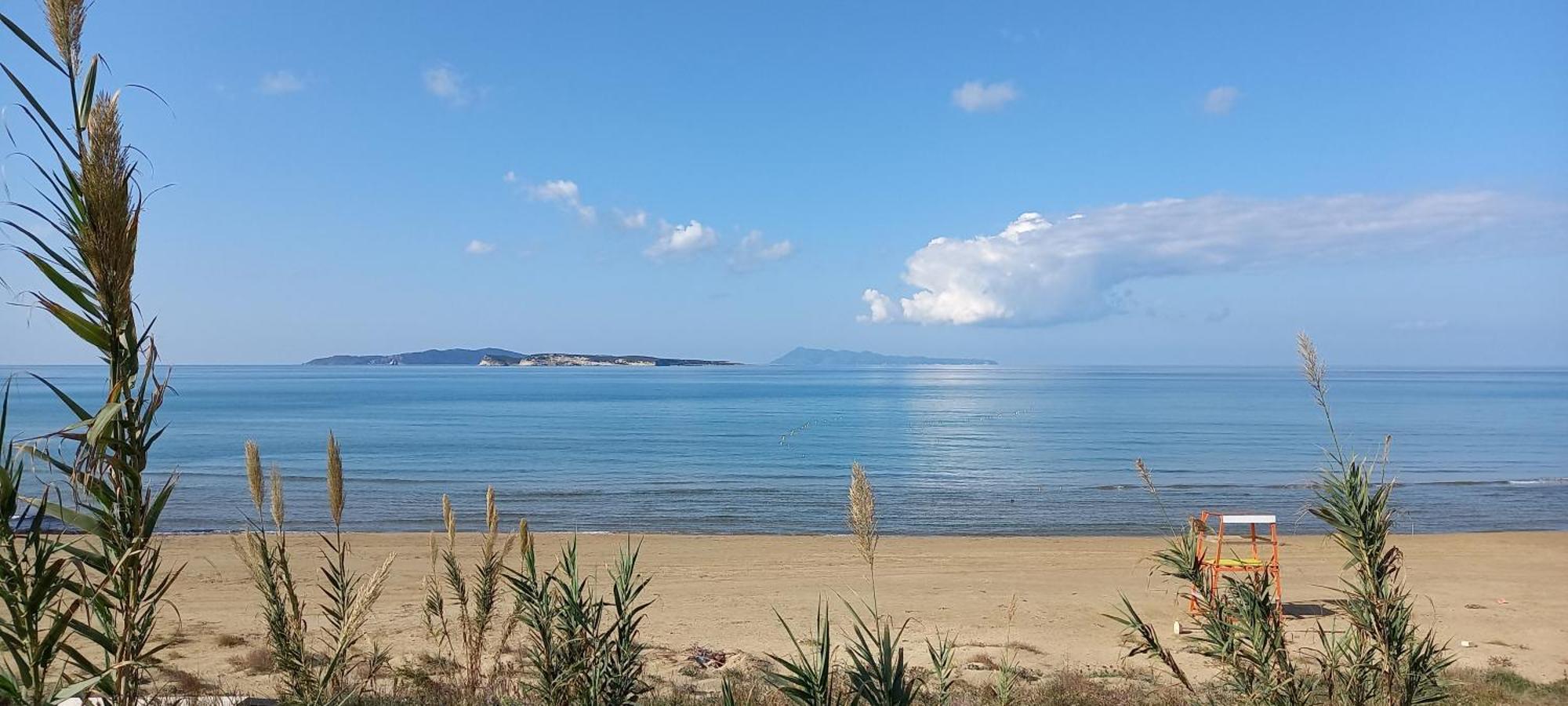 Hotel Olga Agios Stefanos Avliotes  Buitenkant foto