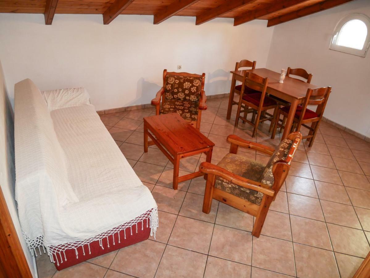 Hotel Olga Agios Stefanos Avliotes  Buitenkant foto